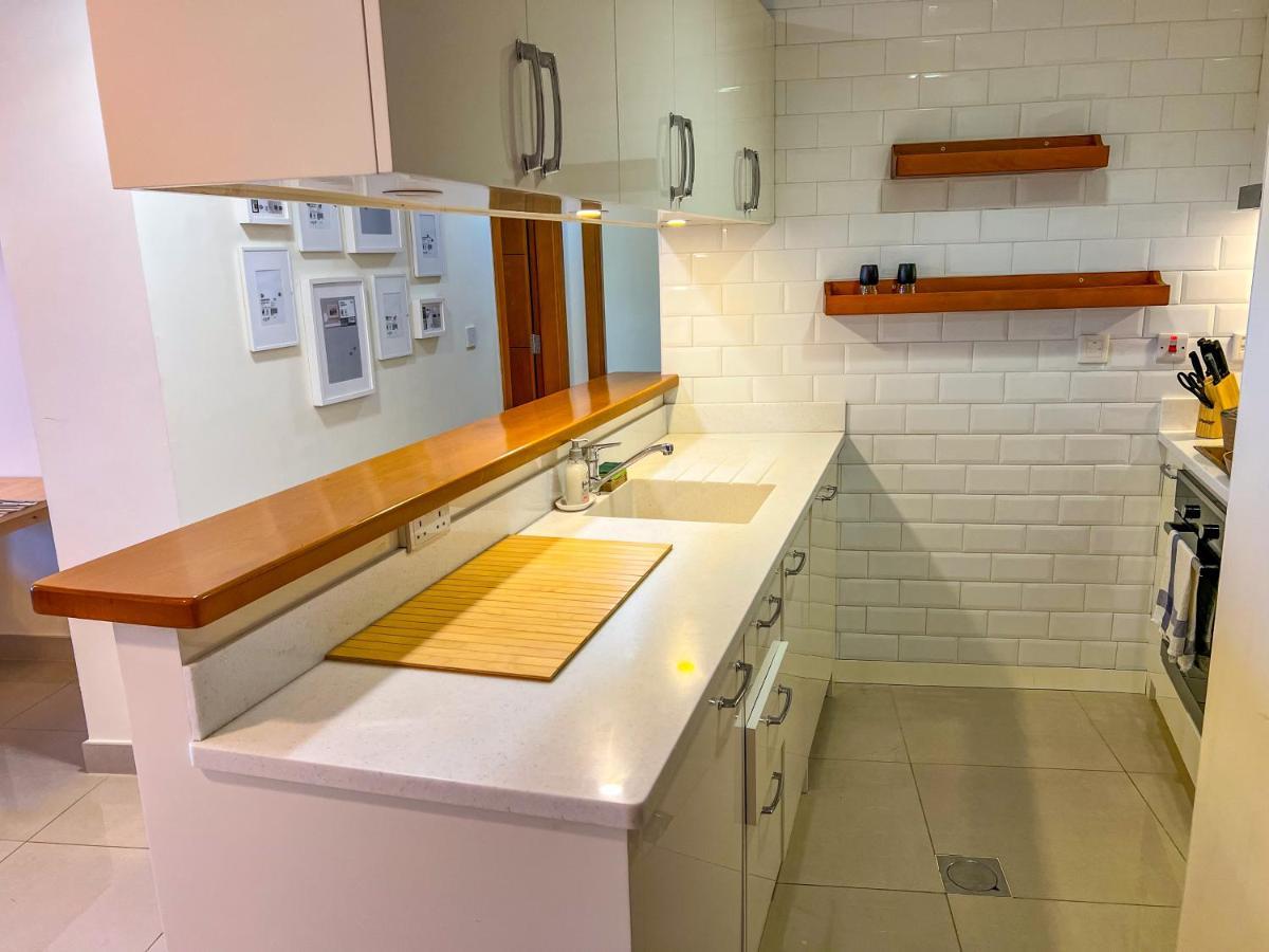 Exquisite, Luxe 1Bd Apartment, Unparalleled Sea Views, Prime Dubai Marina Location & Full Kitchen By "La Buena Vida Holiday Homes Extérieur photo