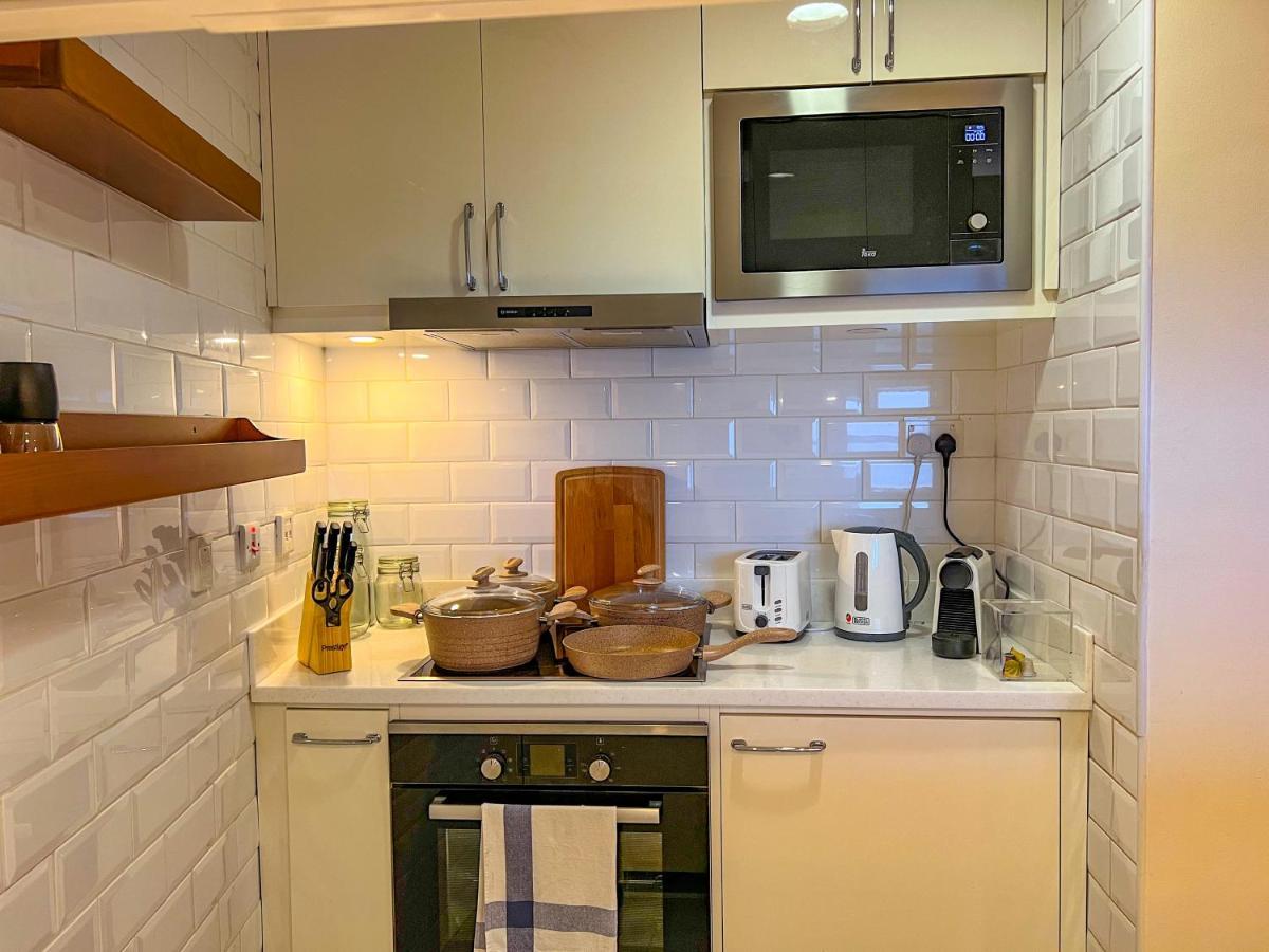 Exquisite, Luxe 1Bd Apartment, Unparalleled Sea Views, Prime Dubai Marina Location & Full Kitchen By "La Buena Vida Holiday Homes Extérieur photo