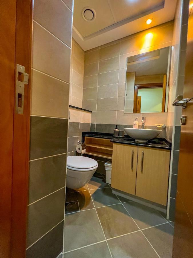 Exquisite, Luxe 1Bd Apartment, Unparalleled Sea Views, Prime Dubai Marina Location & Full Kitchen By "La Buena Vida Holiday Homes Extérieur photo
