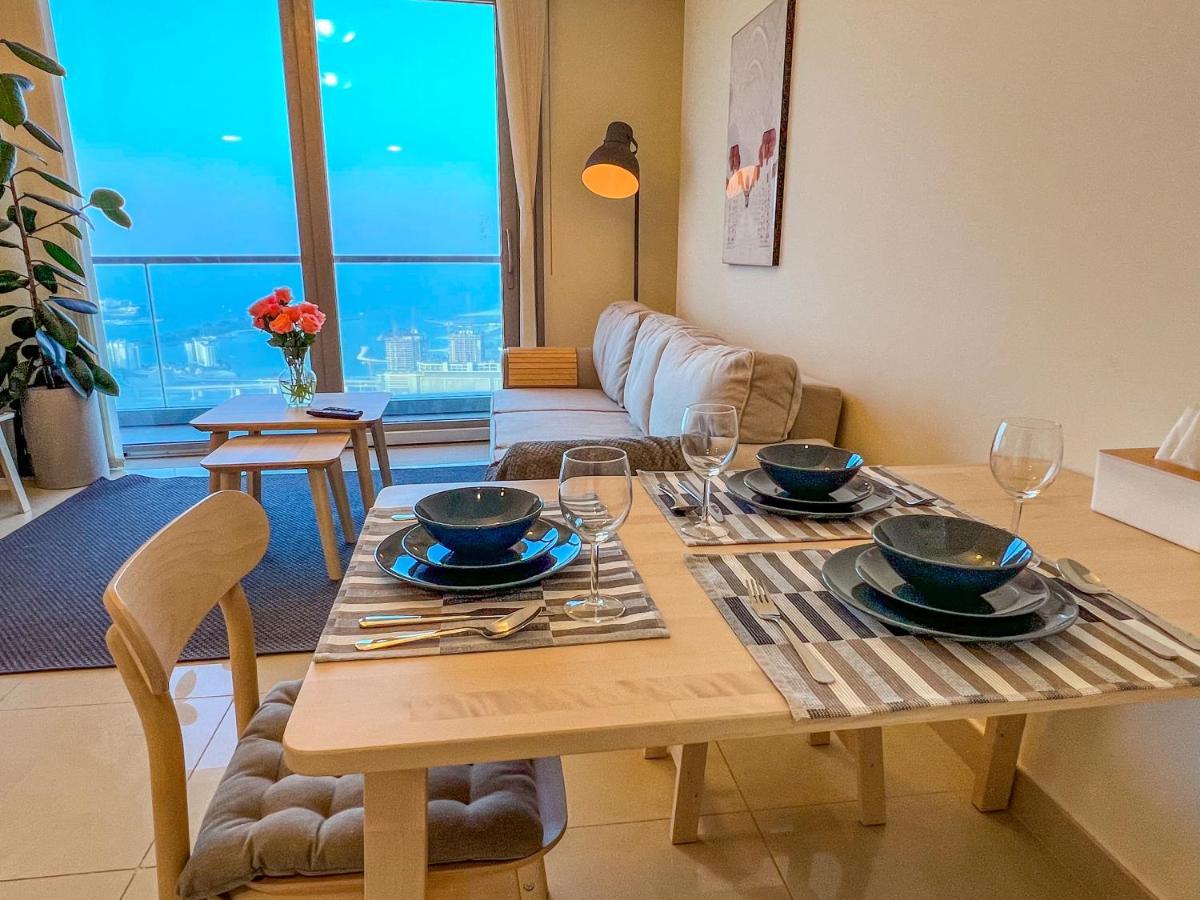 Exquisite, Luxe 1Bd Apartment, Unparalleled Sea Views, Prime Dubai Marina Location & Full Kitchen By "La Buena Vida Holiday Homes Extérieur photo