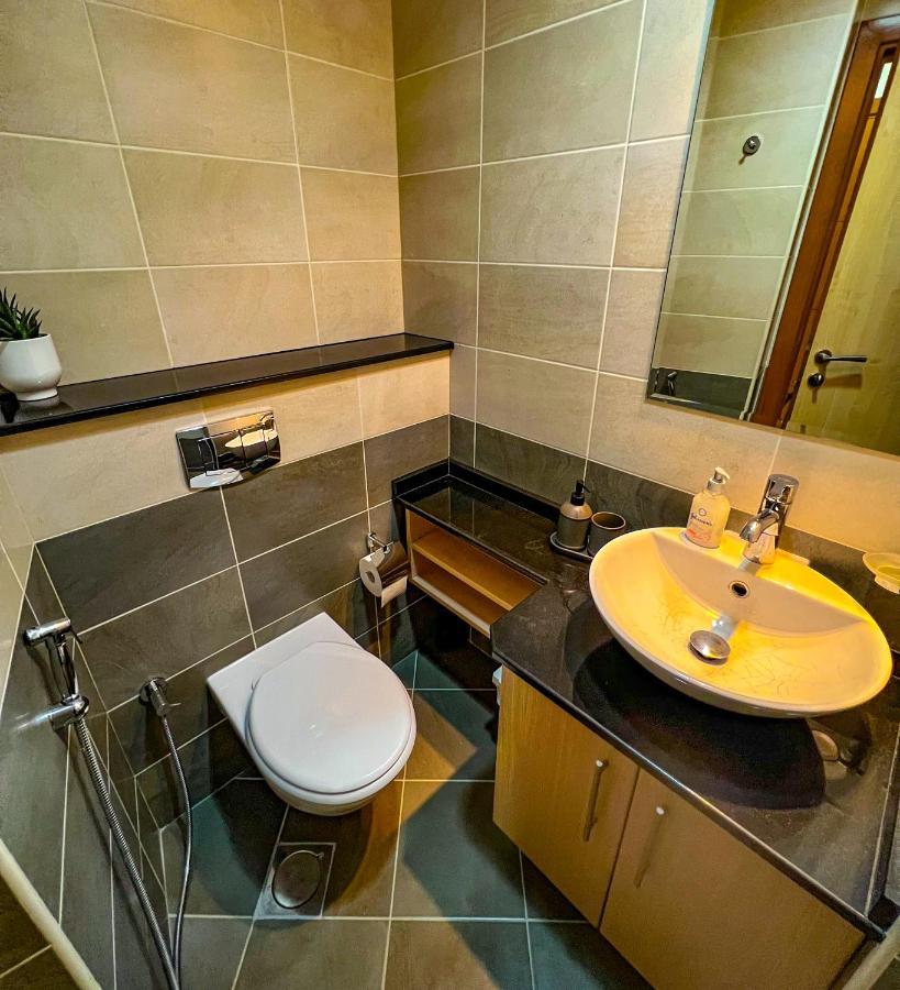 Exquisite, Luxe 1Bd Apartment, Unparalleled Sea Views, Prime Dubai Marina Location & Full Kitchen By "La Buena Vida Holiday Homes Extérieur photo