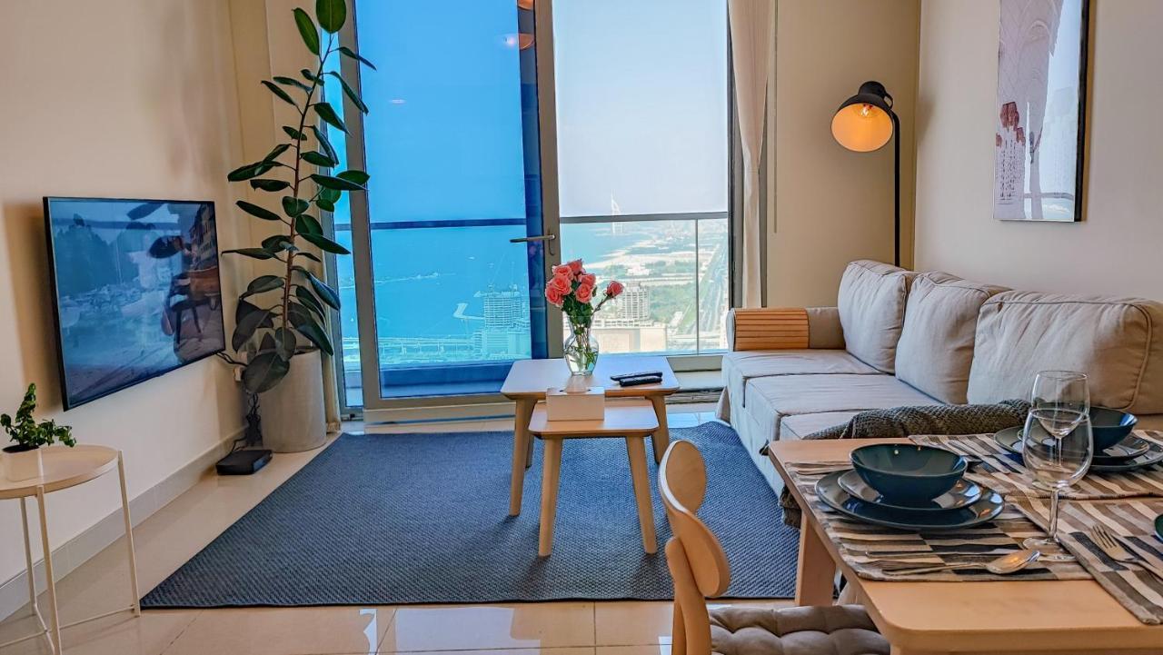 Exquisite, Luxe 1Bd Apartment, Unparalleled Sea Views, Prime Dubai Marina Location & Full Kitchen By "La Buena Vida Holiday Homes Extérieur photo