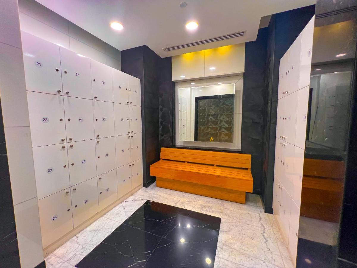 Exquisite, Luxe 1Bd Apartment, Unparalleled Sea Views, Prime Dubai Marina Location & Full Kitchen By "La Buena Vida Holiday Homes Extérieur photo
