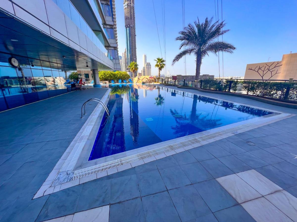 Exquisite, Luxe 1Bd Apartment, Unparalleled Sea Views, Prime Dubai Marina Location & Full Kitchen By "La Buena Vida Holiday Homes Extérieur photo